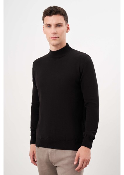 Erkek Siyah Basic Yarım Balıkçı Yaka Dynamic Fit Rahat Kesim Triko modelleri