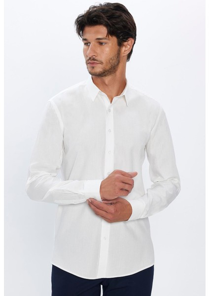 Erkek Modern Fit Dar Kesim %100 Pamuk Armürlü Premium Beyaz Gömlek