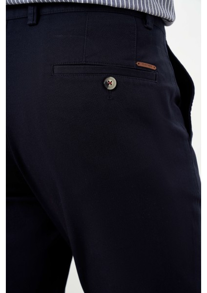 Erkek Lacivert Yazlık Pamuk Yan Cep Dynamic Fit Chino Pantolon fırsatları