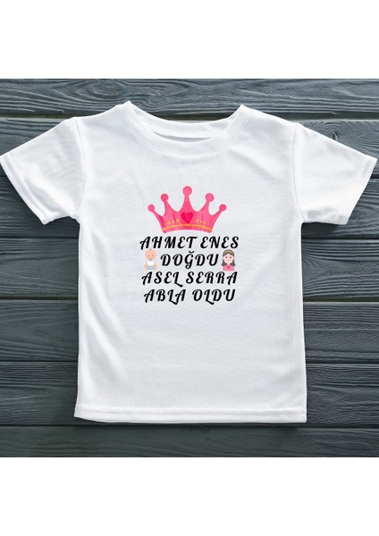 Abla Oldu Yazılı Baskılı Çocuk Tişört Taç Tema