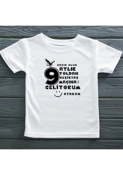 Hazır Olun 9 Aylık Yoldan Maçıına Geliyorum Yazılı Çocuk Tişörtü