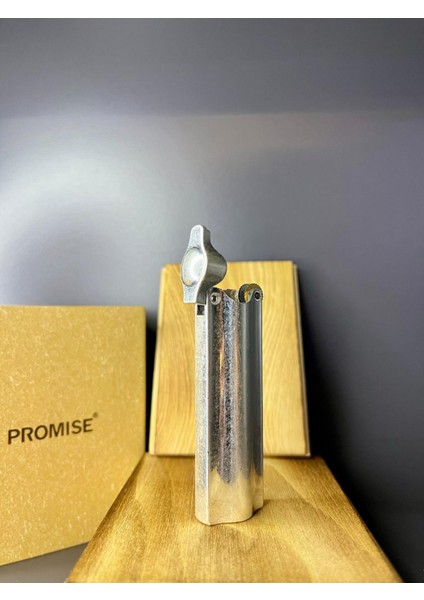 Pirinç Alaşım Sıradışı Tasarım Benzinli Çakmak