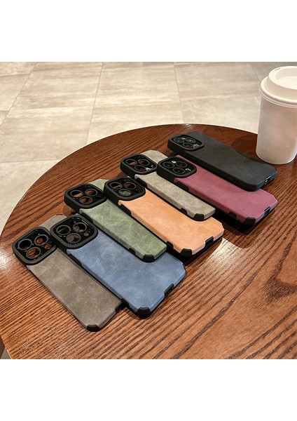 Apple iPhone 15 ile Uyumlu Suni Süet Kamera Korumalı Tiger Case
