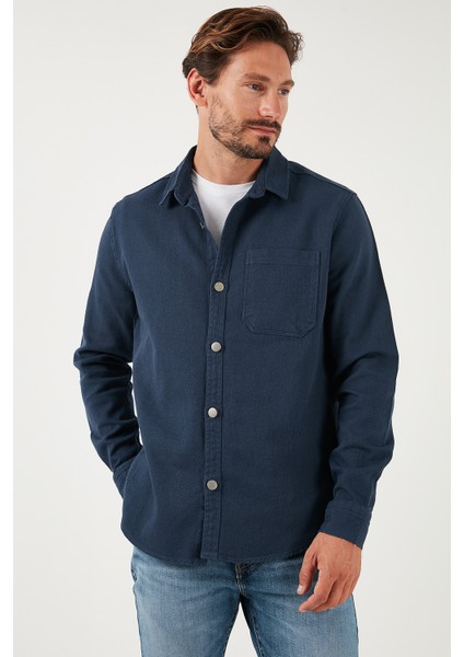 Pamuklu Tek Cepli Regular Fit Gömlek Erkek Gömlek CF25W129140 indirimleri