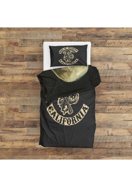 Sons Of Anarchy & Skull Of A Skeleton With Burning Cigarette Nevresim Takımı - 200 cm x 220 cm