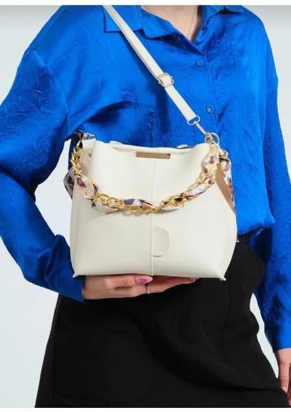 Kadın Fularlı Zincir Aksesuarlı Yumuşak Deri 3 Bölmeli El Kol ve Omuz Çantası fırsatları