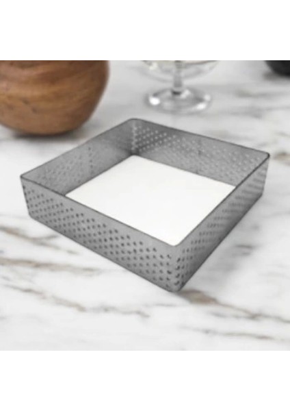 Kare Delikli Tart Kalıbı 7x7 cm H:2,5 cm