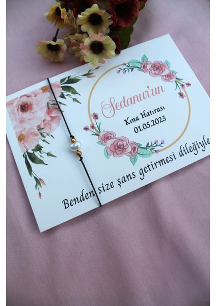 25 Adet Kişiye Özel Kartlı Şans Bilekliği - Kına Hediyesi - Kına Hatırası - Nikah Hatırası - Bride Hediye