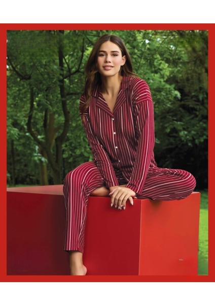 Kadın Süet Önden Düğmeli Likralı Pijama Takımı 6 - 1 Adet