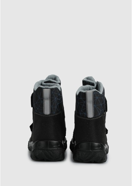 Siyah Erkek Çocuk Outdoor Bot fırsatları