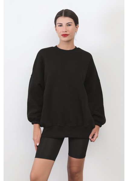 Kadın Oversize Siyah Sweatshirt Pamuk Karışım Bisiklet Yaka Ribanalı Lastikli Kol Detay - 2573