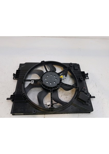 214815148R Renault Clıo V 1.0 20 - Fan Motoru Davlumbazlı (7 Kanat)  Tayvan