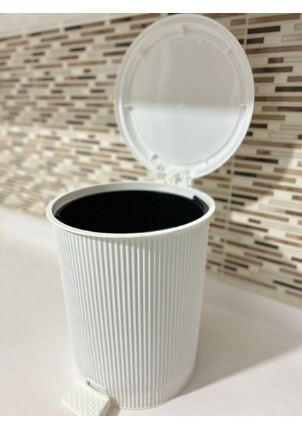 Pedallı İç Kovalı Çöp Kovası 6 lt modelleri