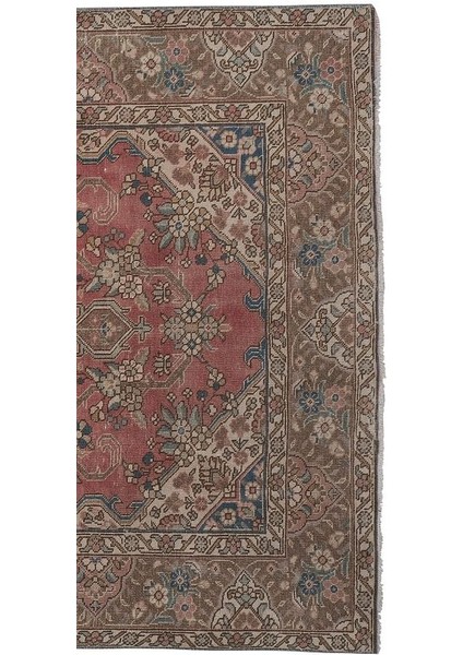El Dokuma Iran Halısı 134 x 193 cm