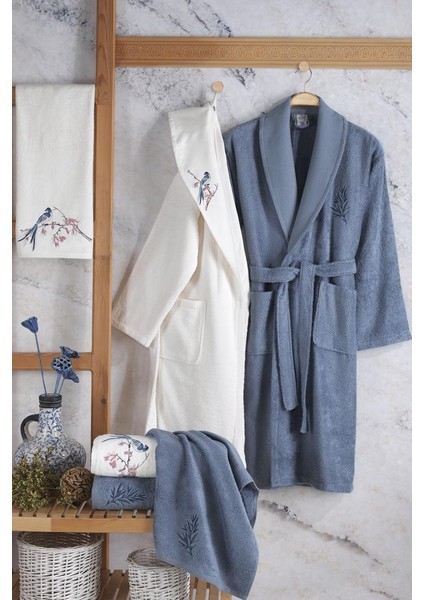 Romantik Nakışlı 6 Parça Bambu Bornoz Takımı Krem Indigo