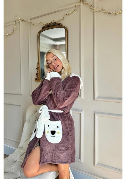 Pijama Evi Patlıcan Moru Kapşonlu ve Cepli Polar Peluş Kadın Sabahlık