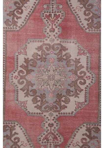 El Dokuma Kemerhisar Halısı 135 x 242 cm