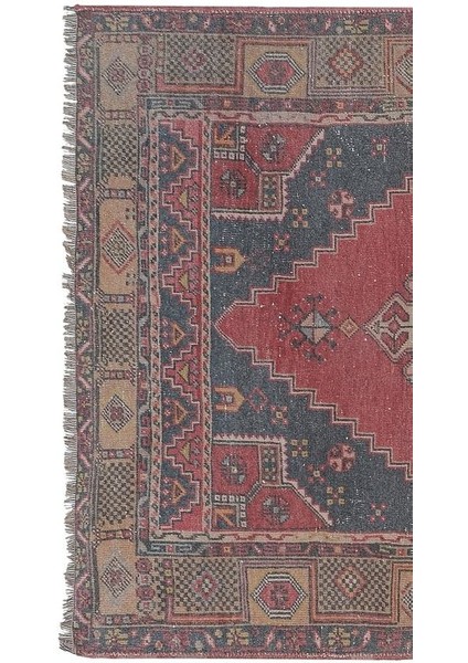 El Dokuma Halısı 133 x 235 cm