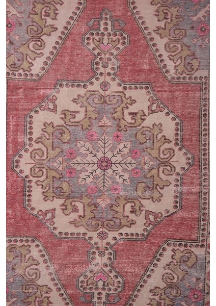 El Dokuma Kemerhisar Halısı 132 x 216 cm