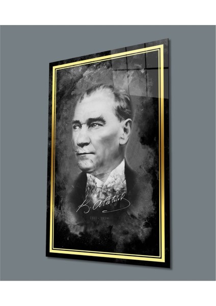 Dekoratif Gold Şerit Atatürk Portresi Siyah Beyaz Cam Tablo Uv Baskı 11003 Bungcam