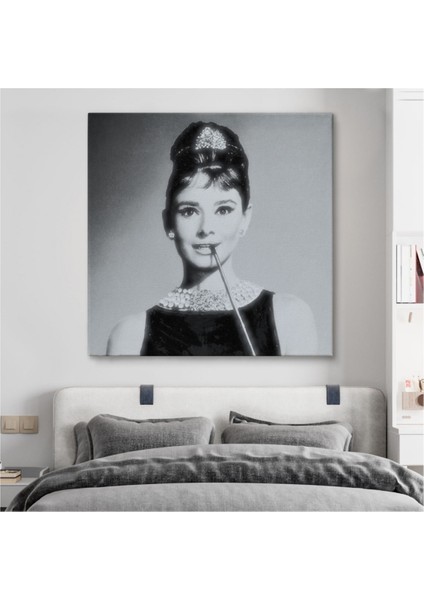 Dekoratif Kanvas Tablo Duvar Dekoru Siyah Bayaz Audrey Hepburn 5071 Bungknv