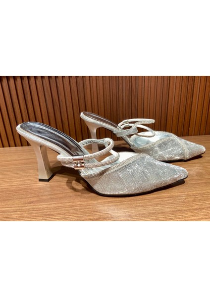 Saten Bilek ve Üstü Taşlı Topuklu Abiye Ayakkabı(9cm) modelleri