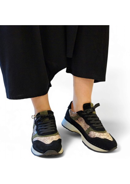 SV205 Yılan Desen Baskı Deri Siyah Renk Kadın Sneaker