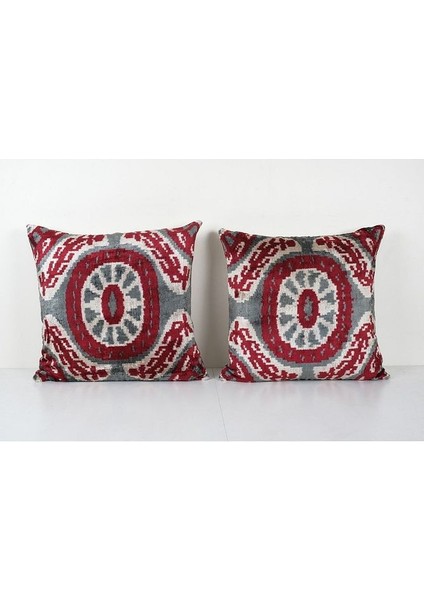 Kırmızı Renkli Geometric Desenli Kadife Ikat Yastık Kılıfı (Içliksizdir)
