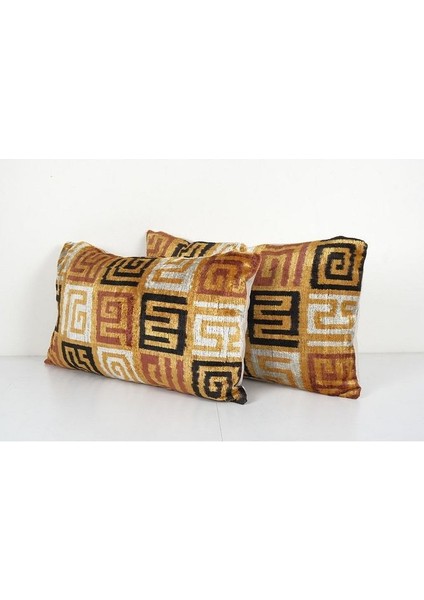 Set Geometric Desenli Renkli Kadife Ikat Yastık Kılıfı (Içliksizdir) modelleri