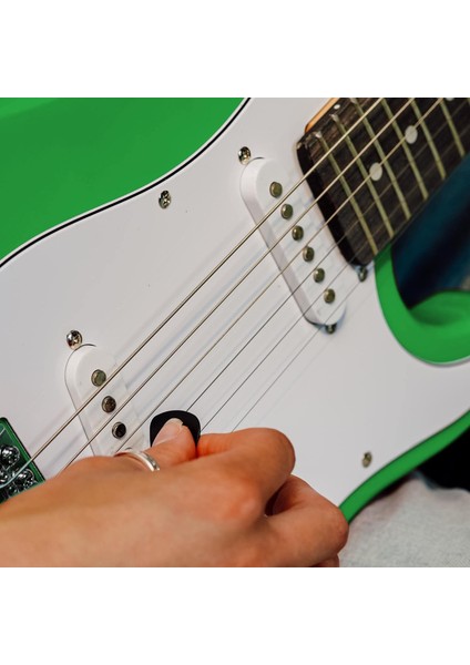 CEG-36GR Amfili Full 3/4 36 İnç Elektro Gitar Seti Yeşil fırsatları