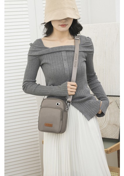 Çapraz Askılı Çanta Taşınabilir Yüksek Kaliteli Nefes Alabilen Naylon Malzeme Kentsel Tarz, Kırmızı (Yurt Dışından) modelleri