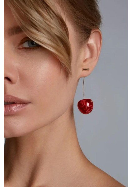 Tatlı Kırmızı Uzun Saplı Kiraz Küpe