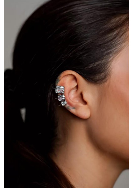 Olmsted 3 Baget Taşlı Geçmeli Kıkırdak Küpe Ear Cuff