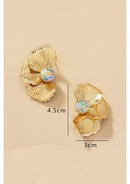 Yarım Çiçek Modelli Zarif Gold Kadın Çivi Küpe fırsatları