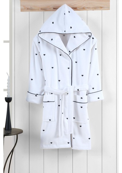 Kalpli Nakışlı %100 Pamuk Love Serisi Bornoz