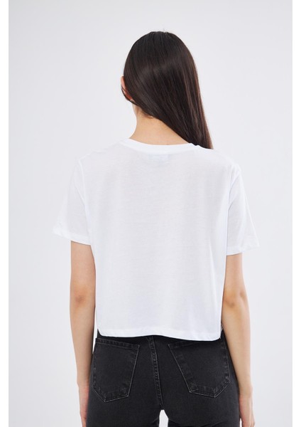 Dear Karma Baskılı Crop T-Shirt - BGB19 modelleri