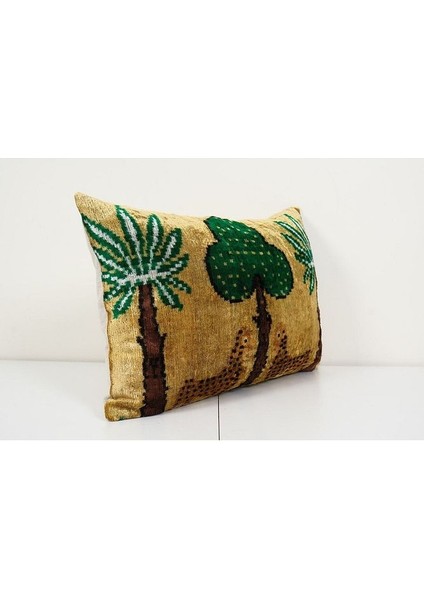Gold Renkli Hayvan Motifli Kadife Ikat Yastık Kılıfı fiyatları
