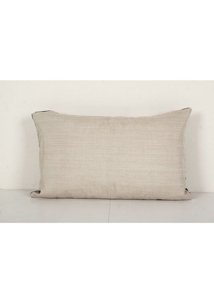 Mavi ve Beyaz Renkli Geometric Desenli Kadife Ikat Yastık Kılıfı fırsatları