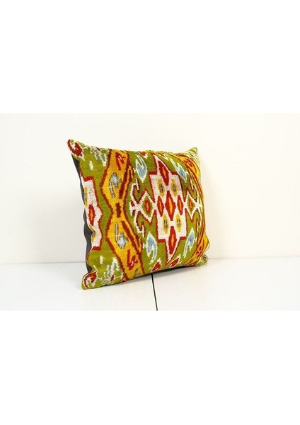 Yeşil Renkli Geometric Desenli Kadife Ikat Yastık Kılıfı fiyatları
