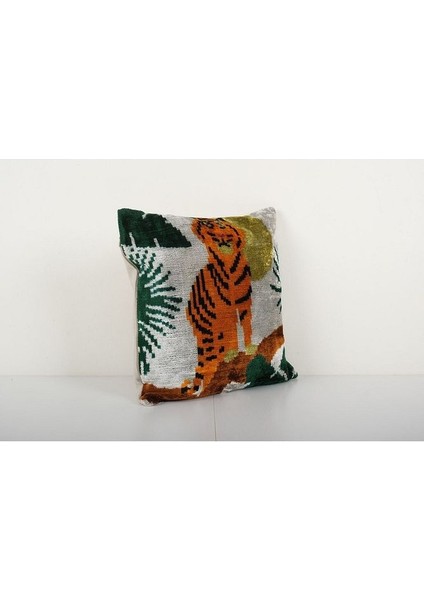 Sarı Renkli Hayvan Motifli Kadife Ikat Yastık Kılıfı fiyatları