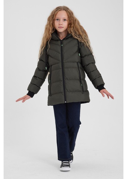 Yeşil Kız Çocuk Su ve Rüzgar Geçirmez Içi Kalın Kürklü Mont &kaban fiyatları