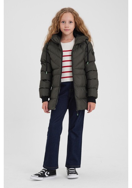 Yeşil Kız Çocuk Su ve Rüzgar Geçirmez Içi Kalın Kürklü Mont &kaban modelleri