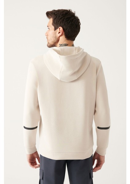 Erkek Bej Kapüşonlu Yaka Soft Touch Regular Fit Sweatshirt A22y1270