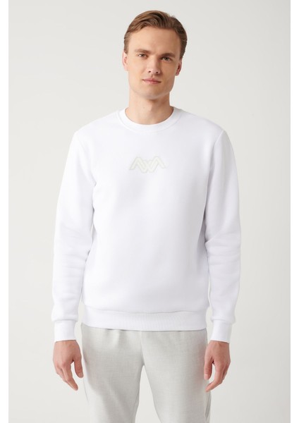 Erkek Beyaz Bisiklet Yaka 3 İplik Şardonlu Baskılı Sweatshirt A32Y1273