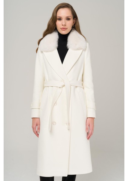 Yakası Çıkabilir Kürklü Kruvaze Ara Boy Kaşmir Kaban Ekru 3987-TK modelleri