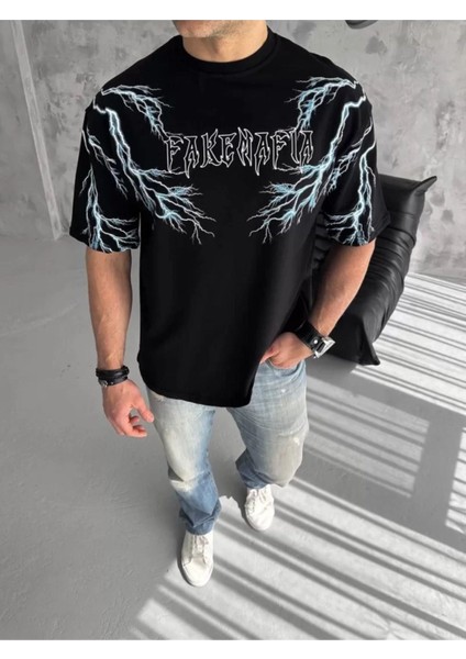 Bisiklet Yaka Şimşek Baskılı Oversize T-Shirt