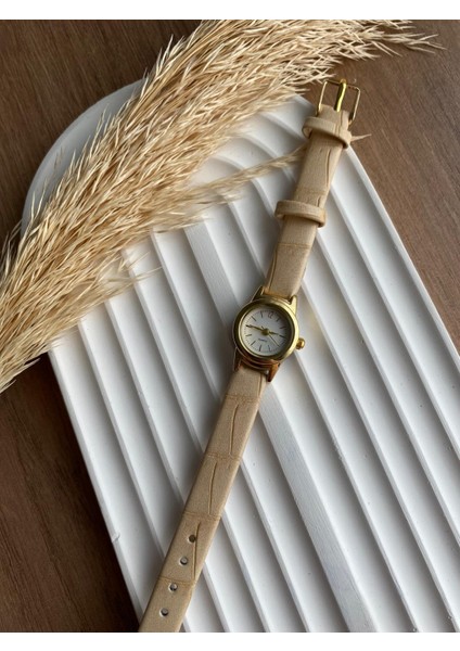 Bs Stıll Vintage Kadın Kol Saati Retro Quartz Deri Kordon 1 Adet