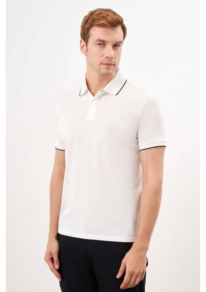 Erkek Ekru Trend Polo Yaka Dynamic Fit T-Shirt