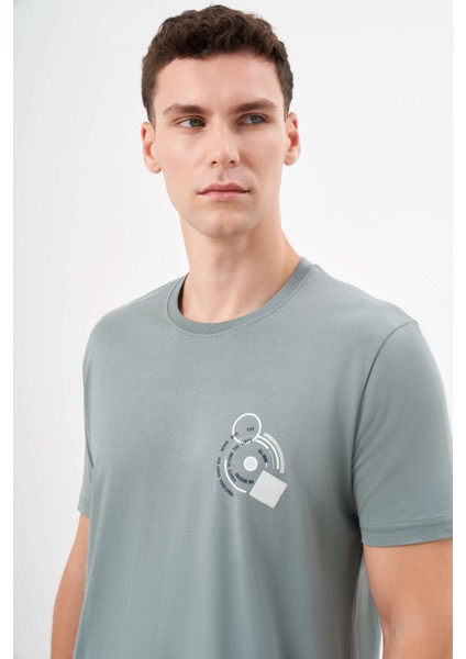 Erkek Yeşil Trend Süprem Baskılı Bisiklet Yaka Dynamic Fit T-Shirt