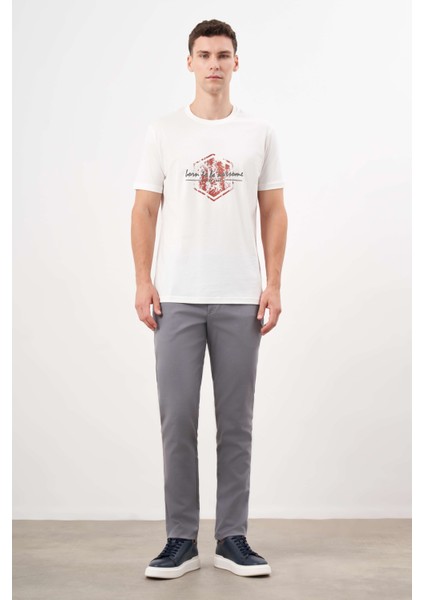 Erkek Beyaz Trend Süprem Baskılı Bisiklet Yaka Dynamic Fit T-Shirt fırsatları